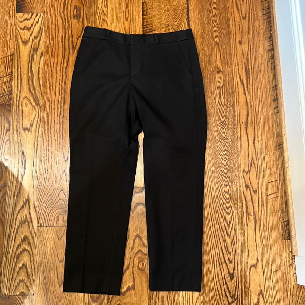 Banana Republic Avery all purpose black machine washable pants. Tailored.